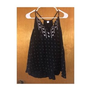 old navy tank top